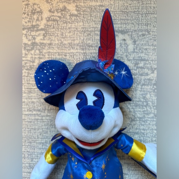 Mickey Mouse: The Main Attraction Plush – Peter Pan’s Flight – Limited Release - Picture 3 of 7